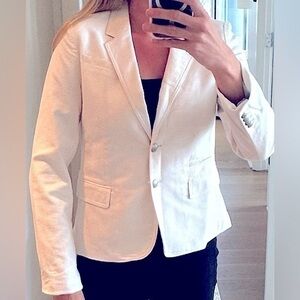 Banana Republic White Seersucker Blazer. Size 10
